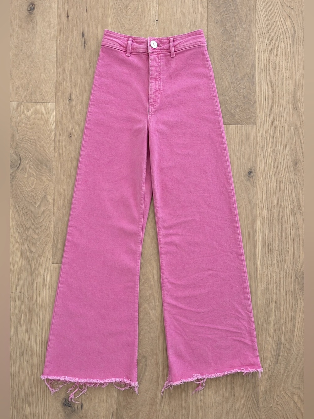 Zara Women’s Viral High Rise Wide Leg Pink Jeans - Size 2/24” Waist - Picture 2 of 4